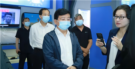 河南省洛阳市委副书记、市长徐衣显一行莅临南宫NG28官网集团考察指导